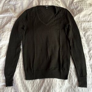 Uniqlo green wool sweater XS